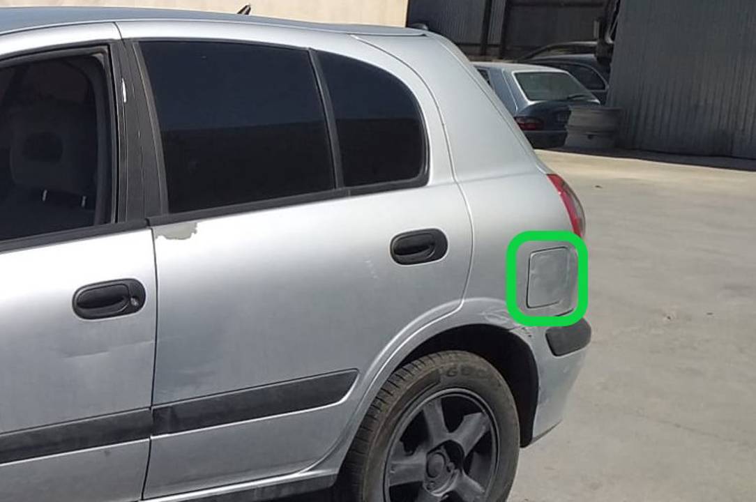 TAPA EXTERIOR COMBUSTIBLE