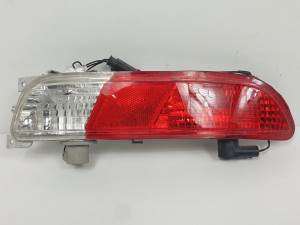 PILOTO TRASERO DERECHO PARAGOLPES 63217165816 BMW SERIE 6 CABRIO (E64) Autodesguaces Alicante
