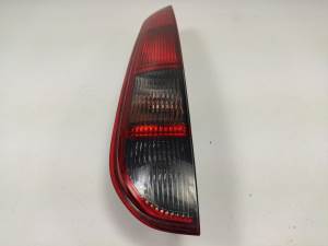 PILOTO TRASERO IZQUIERDO 4M511340F FORD FOCUS SPORTBREAK (CAP) Autodesguaces Alicante