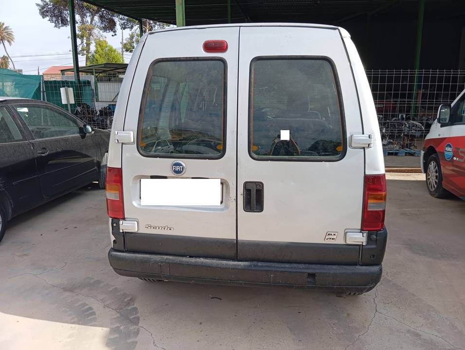 PILOTO TRASERO DERECHO