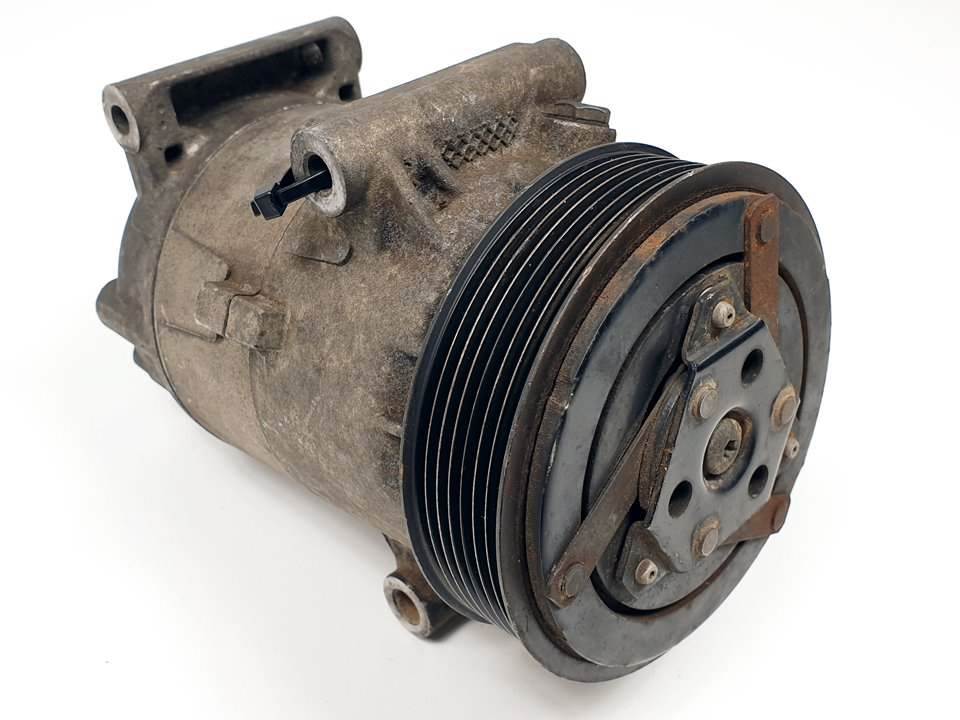 COMPRESOR AIRE ACONDICIONADO - 8200467418 - RENAULT - SCENIC II (X84,JM)