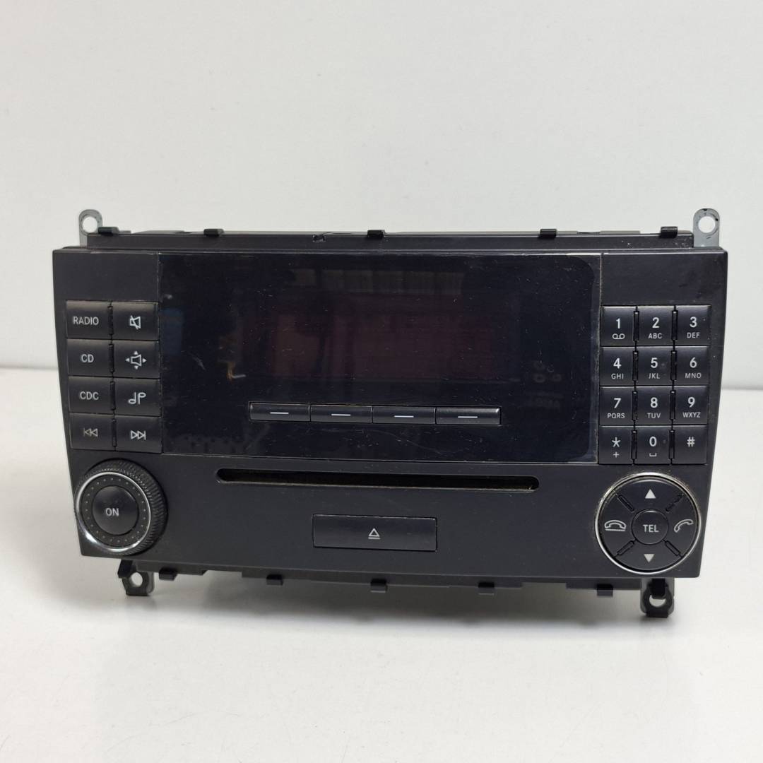Autoradio / lecteur CD - A2098206589 - MERCEDES - CLASE CLK (W209) COUPE