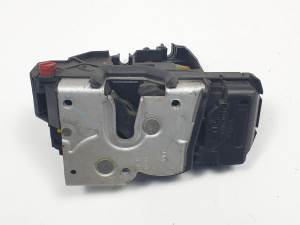 CERRADURA PUERTA TRASERA DERECHA 12803480 SAAB 9-3 BERLINA Autodesguaces Alicante