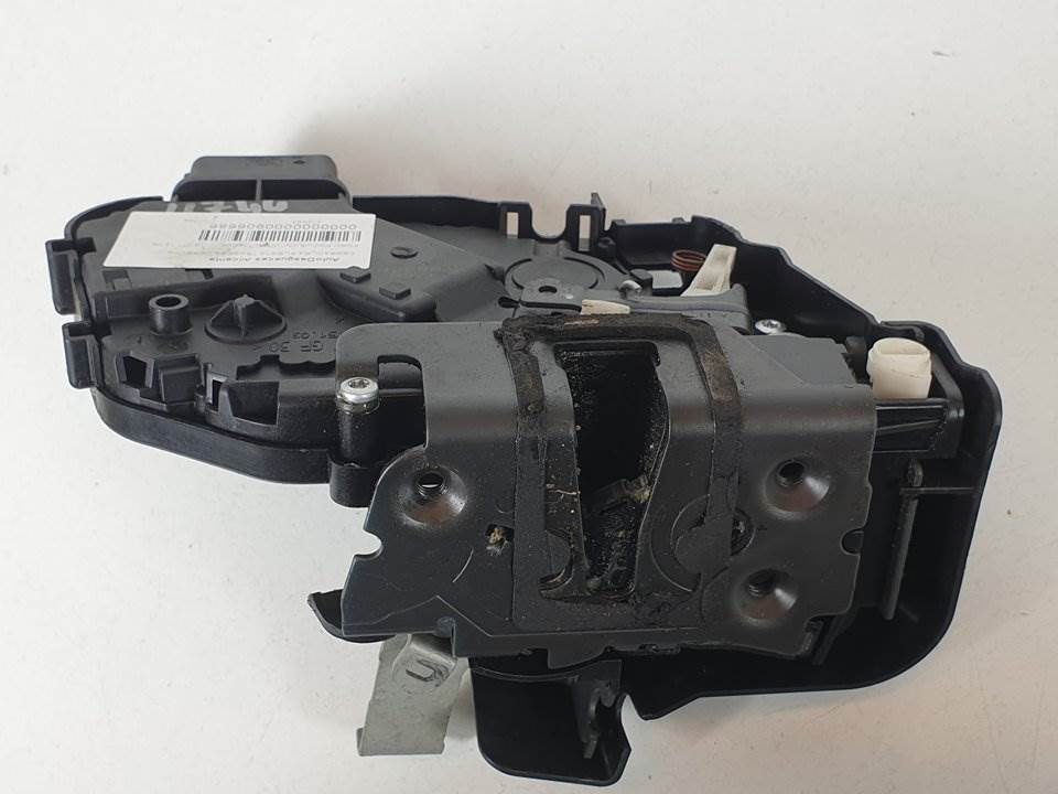 CERRADURA PUERTA TRASERA DERECHA - 4M5AA26412EE - FORD - FOCUS LIM. (CB4)