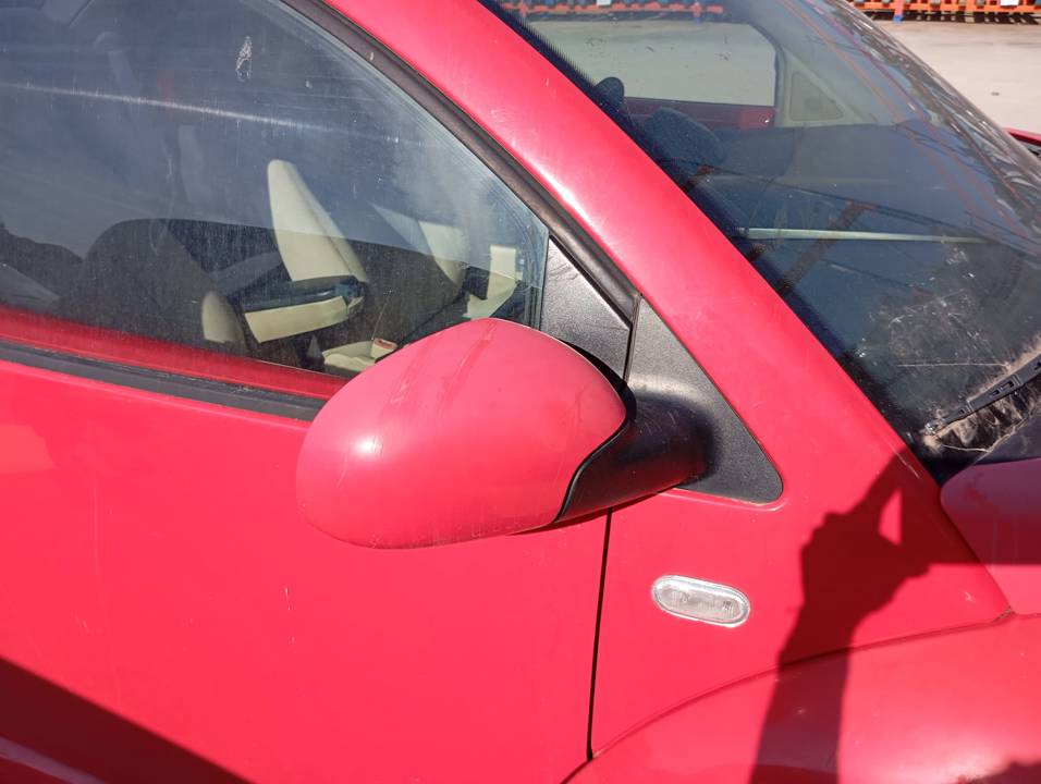 RETROVISOR DERECHO