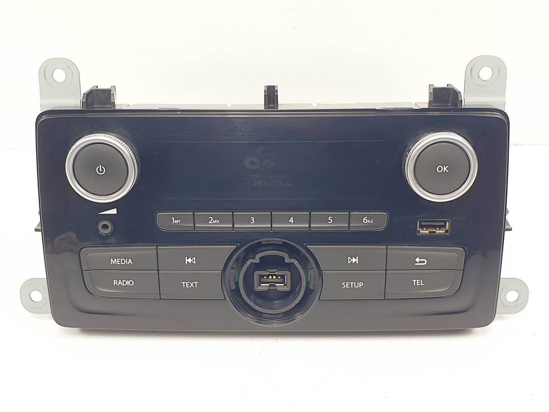 Autoradio / lecteur CD - 281154076R - RENAULT - CLIO IV