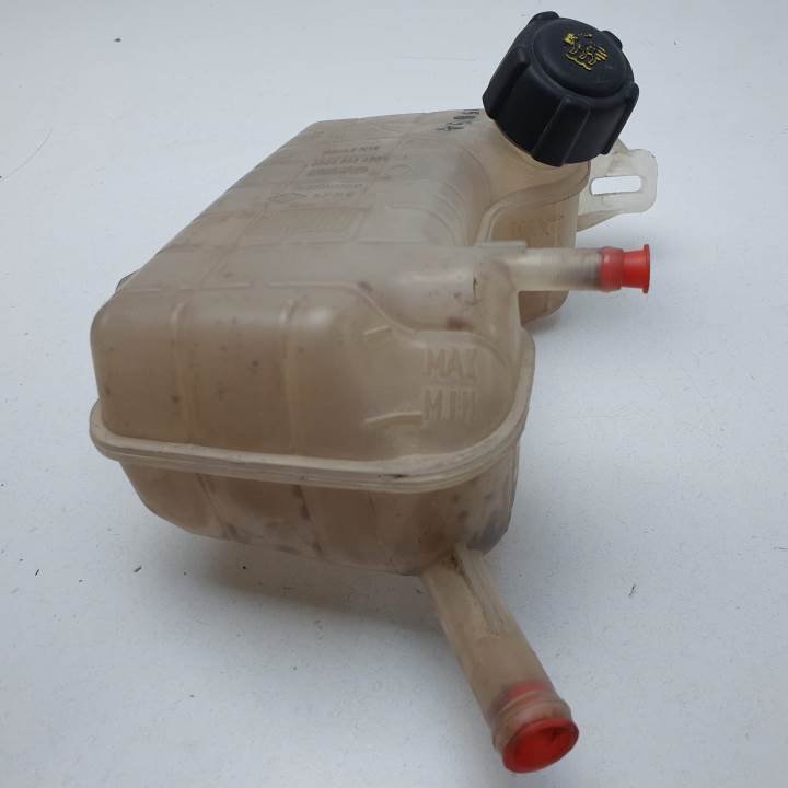 DEPOSITO EXPANSION 8200262036A RENAULT SCENIC II (X84,JM) Autodesguaces Alicante
