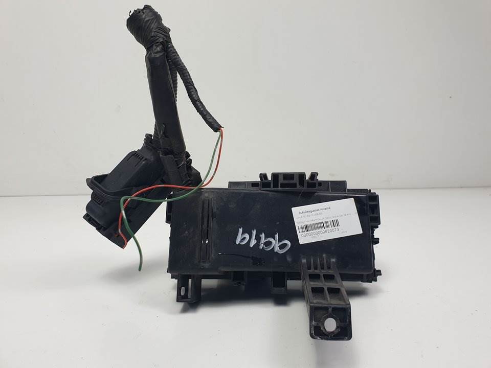 CAJA RELES / FUSIBLES - NISSAN - NAVARA PICK-UP (D40M)