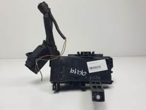 CAJA RELES / FUSIBLES NISSAN NAVARA PICK-UP (D40M) Autodesguaces Alicante