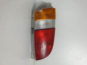 PILOTO TRASERO DERECHO 92402051RH HYUNDAI ATOS PRIME (MX) Autodesguaces Alicante
