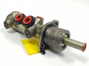 BOMBA FRENO 9956021C ALFA ROMEO 156 (116) Autodesguaces Alicante