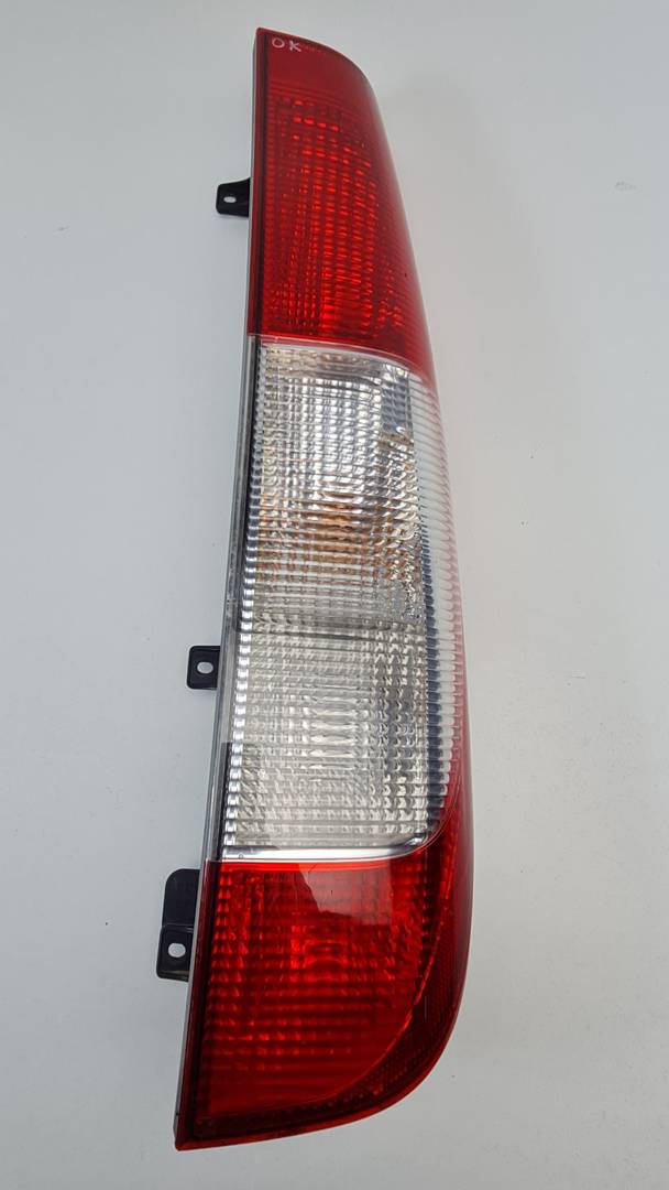 PILOTO TRASERO DERECHO - A6398201764 - MERCEDES - VITO (W639) COMBI 06.2003 ->