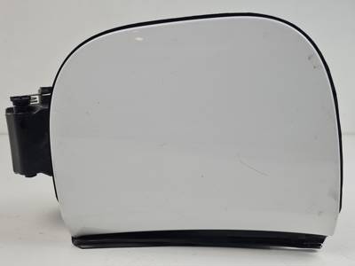 TAPA EXTERIOR COMBUSTIBLE 13461780 CITROEN C3 AIRCROSS (A88) Autodesguaces Alicante