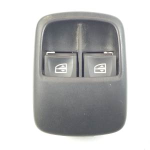 MANDO ELEVALUNAS DELANTERO IZQUIERDO 254117227R SMART FORFOUR (W453) Autodesguaces Alicante