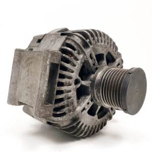 ALTERNADOR 04801250AD JEEP GR. CHEROKEE (WH) Autodesguaces Alicante