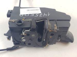 CERRADURA PUERTA DELANTERA DERECHA 9810310280 CITROEN C4 PICASSO Autodesguaces Alicante
