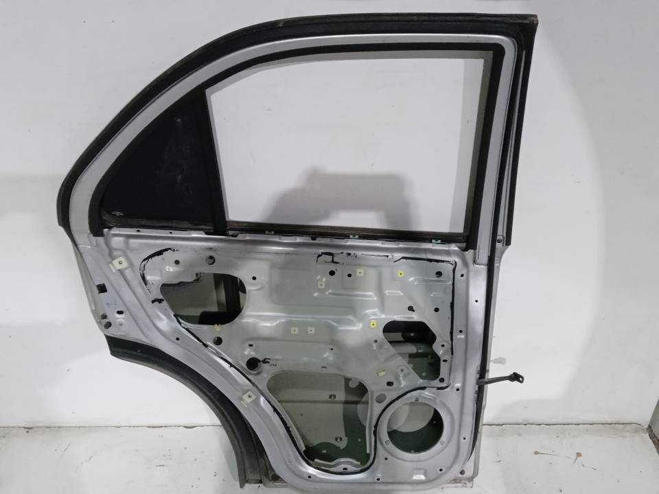 PUERTA TRASERA IZQUIERDA