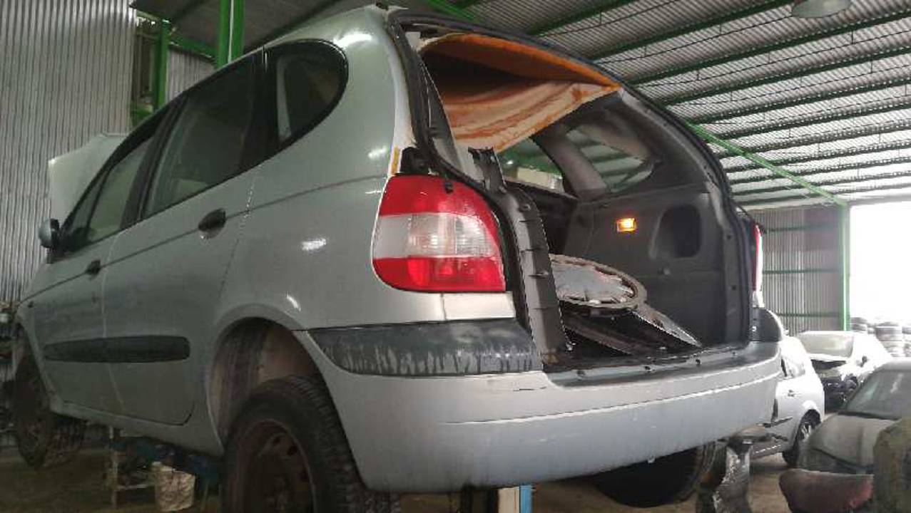 Imagen del vehículo RENAULT SCENIC (JA..)