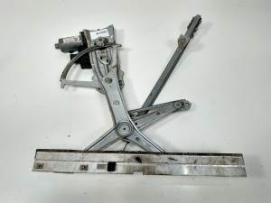 ELEVALUNAS DELANTERO IZQUIERDO 119950200 OPEL ASTRA G BERLINA Autodesguaces Alicante