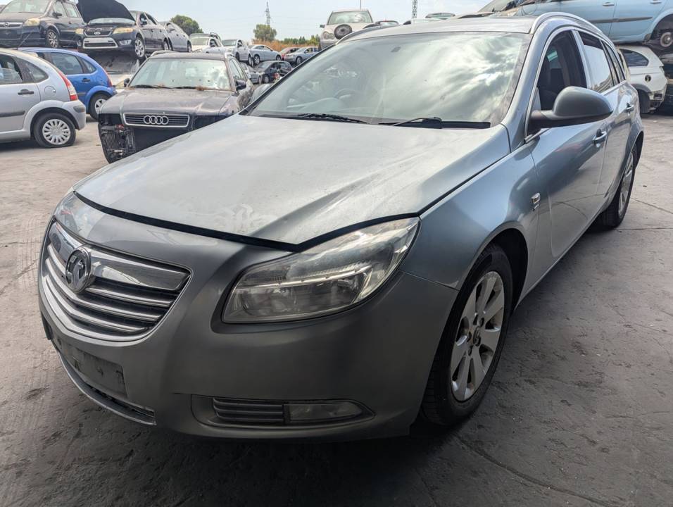 OPEL INSIGNIA SPORTS TOURER (2008 - 2013)