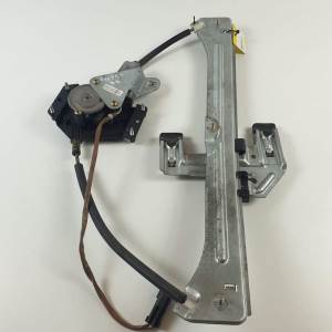 ELEVALUNAS DELANTERO DERECHO 04724556AE CHRYSLER PT CRUISER (PT) Autodesguaces Alicante