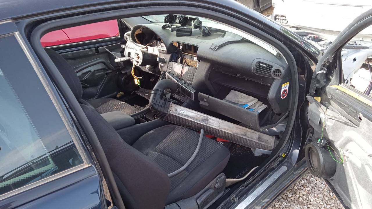 Imagen del vehículo MERCEDES-BENZ CLASE C (W203) SPORTCOUPE