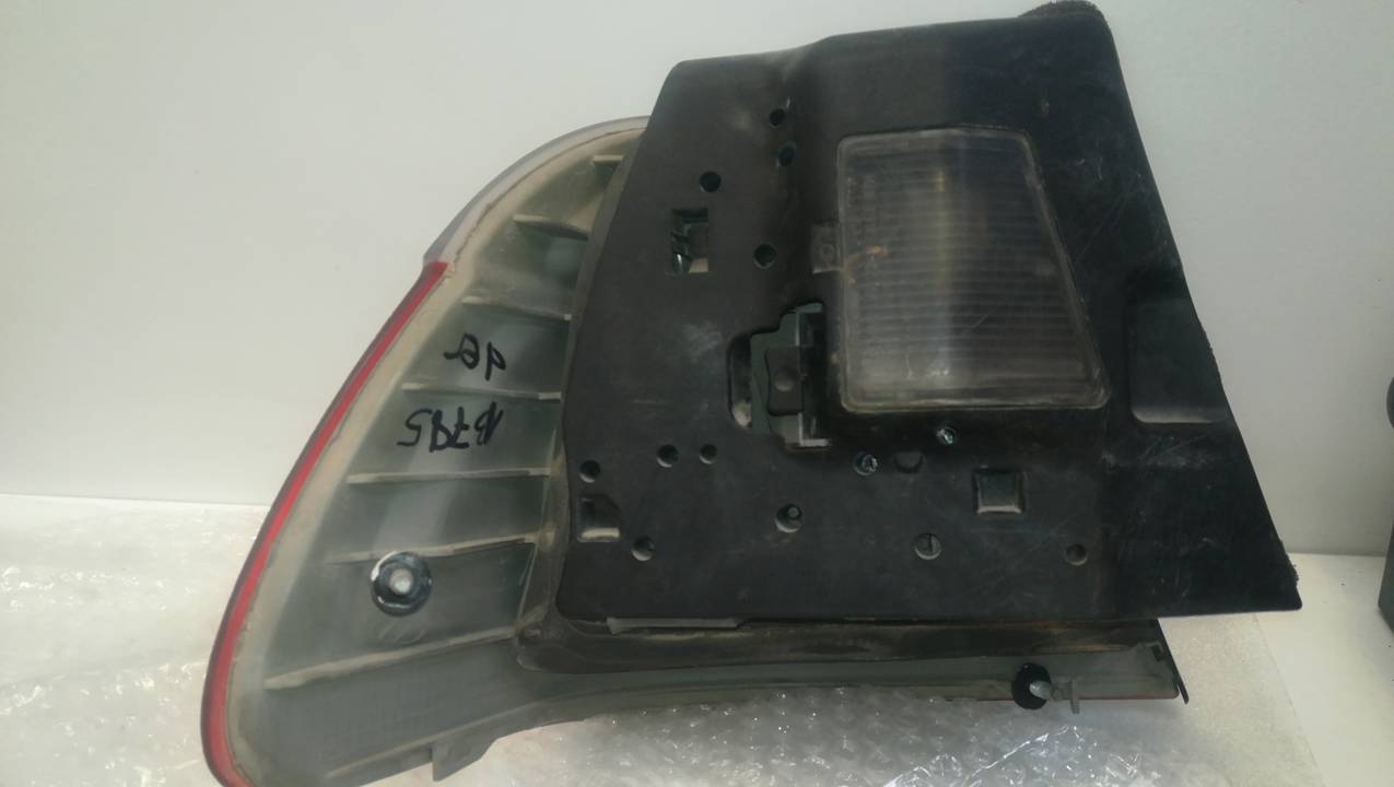 PILOTO TRASERO DERECHO