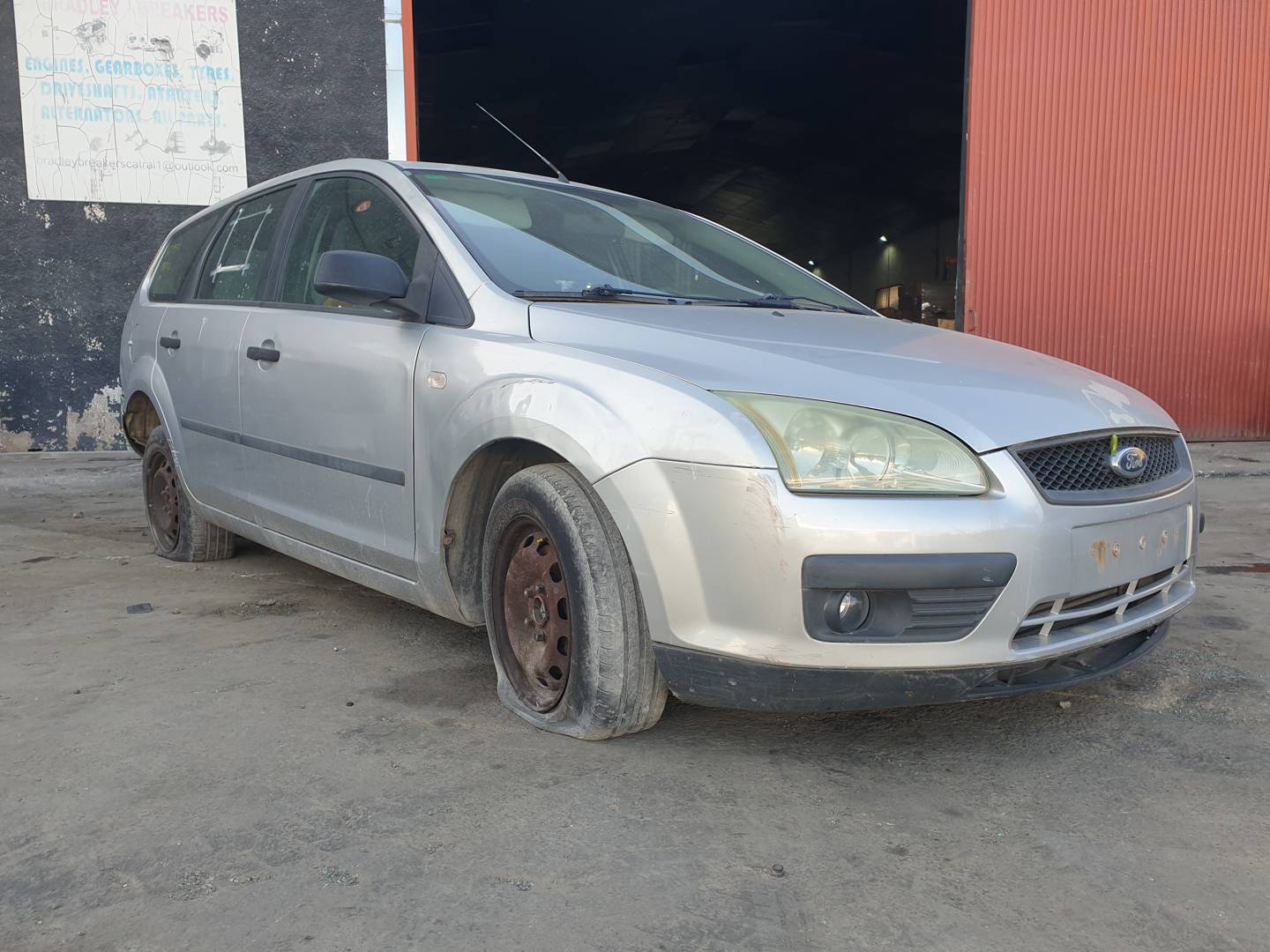 FORD FOCUS SPORTBREAK (CAP) (2004 - 2007)