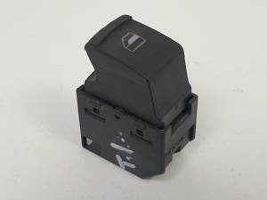 MANDO ELEVALUNAS TRASERO IZQUIERDO 1M0959855 SEAT TOLEDO (1M2) Autodesguaces Alicante