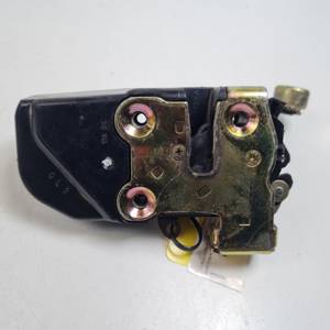 CERRADURA PUERTA DELANTERA IZQUIERDA JEEP CHEROKEE (KJ) Autodesguaces Alicante