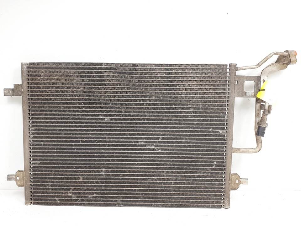 CONDENSADOR / RADIADOR AIRE ACONDICIONADO - 3B0260401A - VOLKSWAGEN - PASSAT VARIANT (3B6)