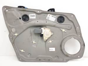 ELEVALUNAS DELANTERO IZQUIERDO A1697202979 MERCEDES CLASE B (W245) Autodesguaces Alicante