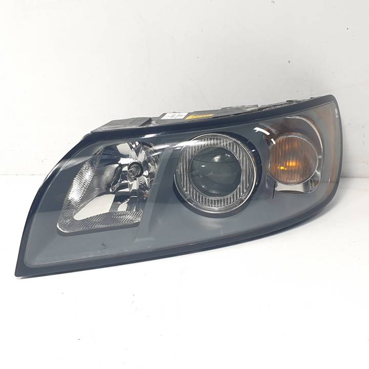 FARO IZQUIERDO 30698885 VOLVO V50 FAMILIAR Autodesguaces Alicante