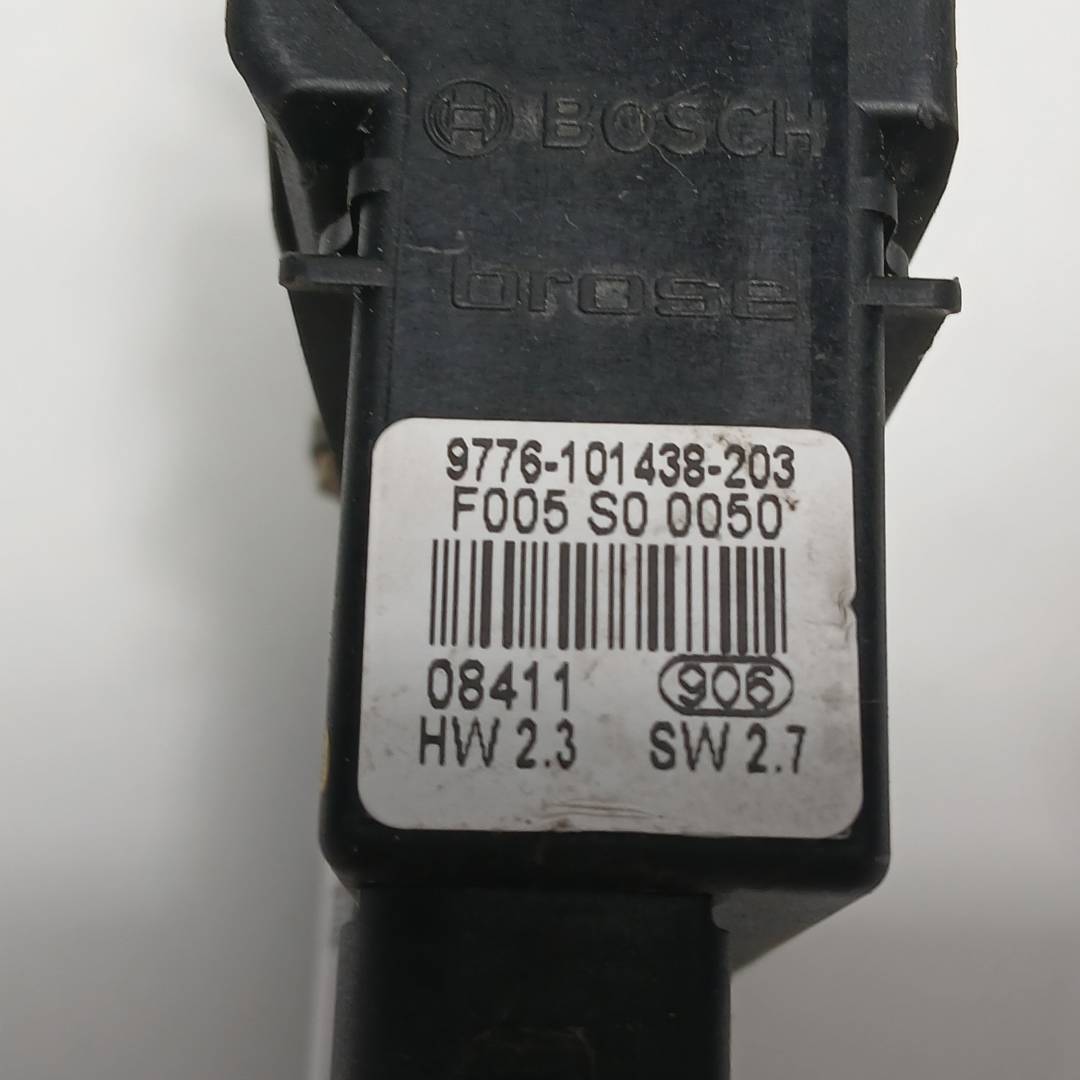 Foto 5 de Motor Elevalunas Trasero Derecho Volkswagen Golf IV Berlina (1j1) (1997–2003)