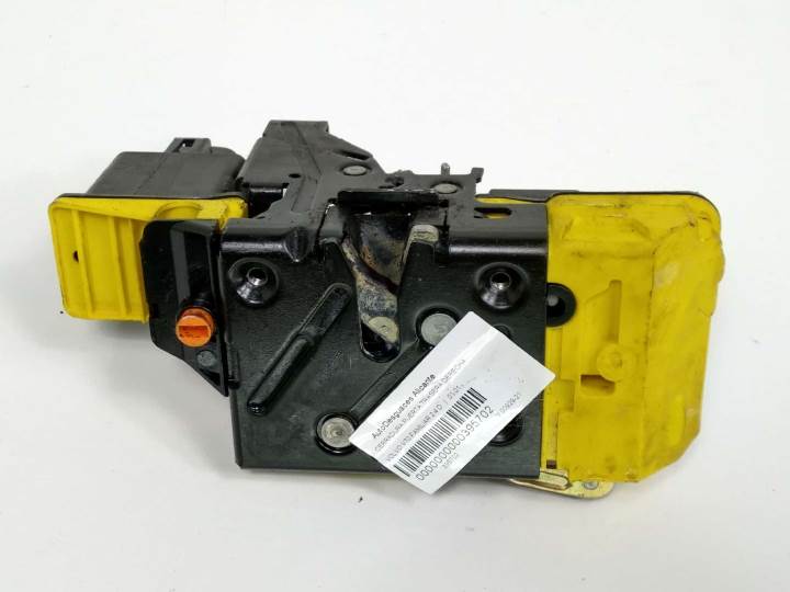 CERRADURA PUERTA TRASERA DERECHA 30634624 VOLVO V70 FAMILIAR Autodesguaces Alicante