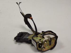 CERRADURA PUERTA TRASERA DERECHA A94A96R MAZDA 6 MONOVOLUMEN (GY) Autodesguaces Alicante