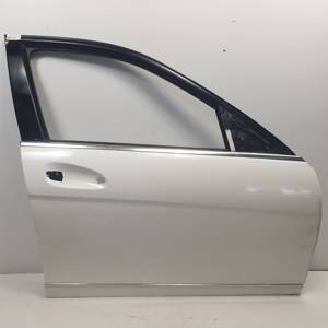 PUERTA DELANTERA DERECHA MERCEDES CLASE C (W204) LIM. Autodesguaces Alicante