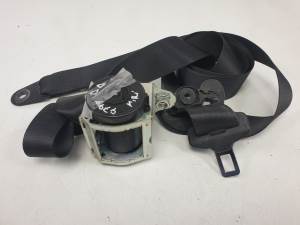 CINTURON SEGURIDAD DELANTERO DERECHO 601028800E MINI MINI (R56) Autodesguaces Alicante