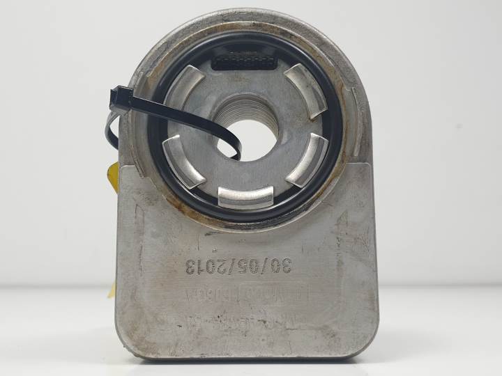 ENFRIADOR ACEITE MOTOR CM5G6B856EA FORD FOCUS LIM. (CB8) Autodesguaces Alicante