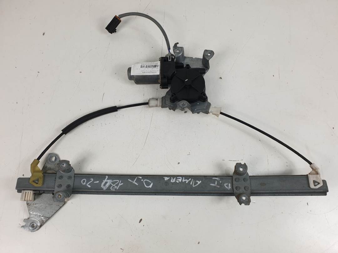 Fensterheber vorne links - 400601T3 - NISSAN - ALMERA (N16/E)