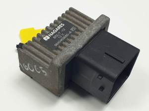 CAJA PRECALENTAMIENTO 9640469680A RENAULT MEGANE II BERLINA 5P Autodesguaces Alicante
