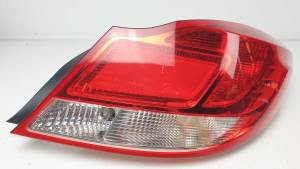 PILOTO TRASERO DERECHO OPEL INSIGNIA BERLINA Autodesguaces Alicante