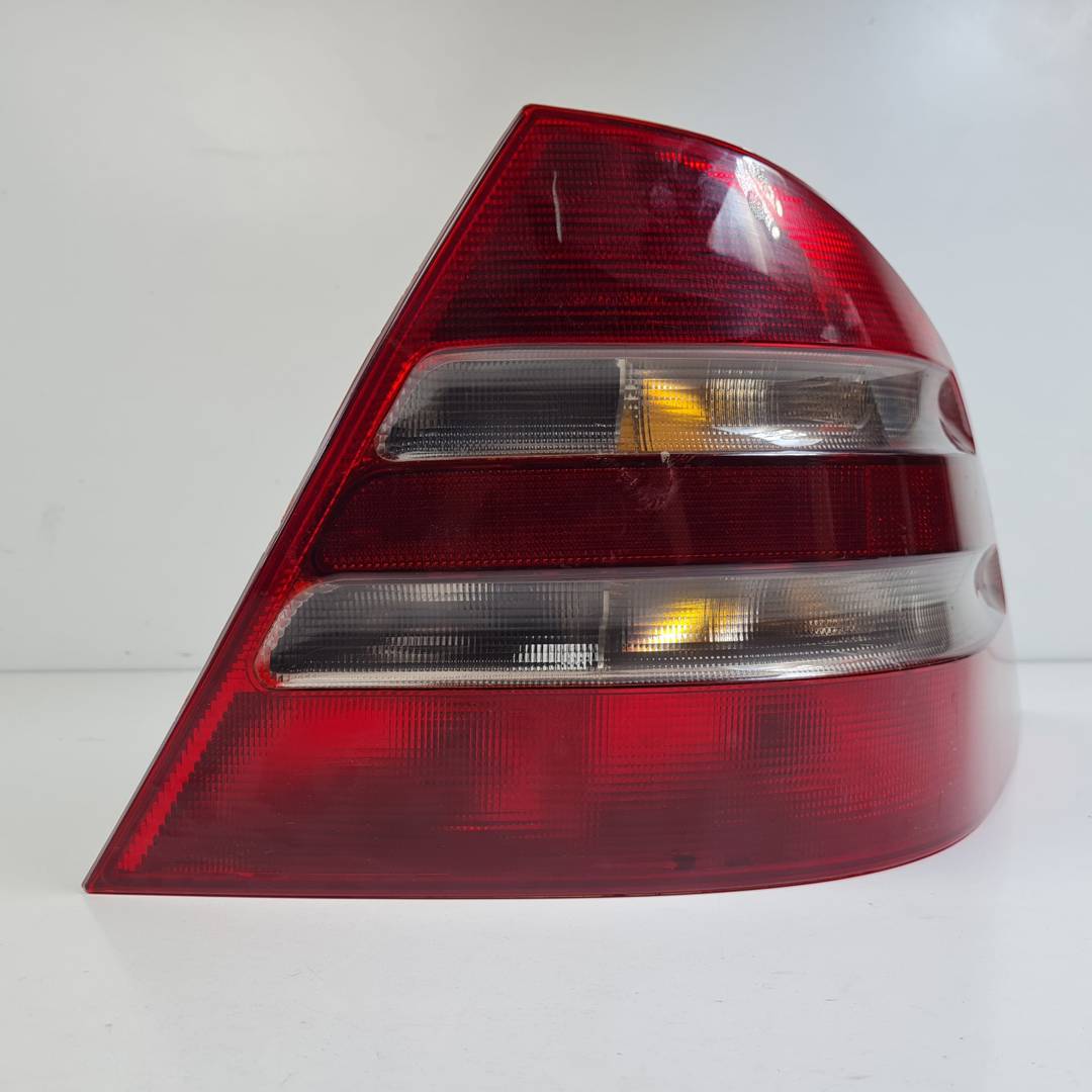 PILOTO TRASERO DERECHO - 084401920R - MERCEDES - CLASE S (W220) BERLINA