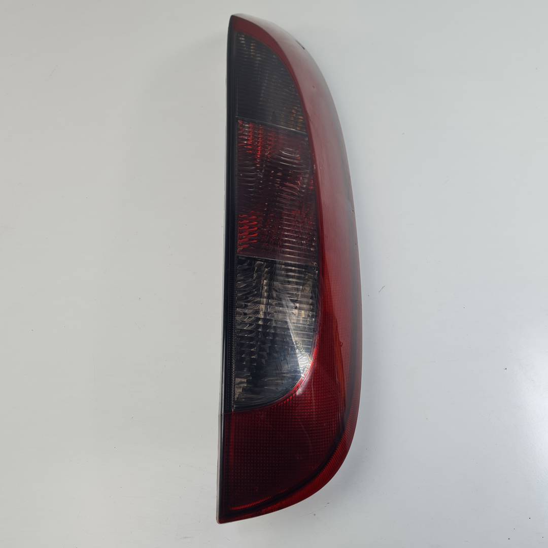 Rückleuchte hinten rechts - 09114337 - OPEL - CORSA C (F68)