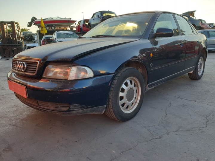AUDI A4 BERLINA (B5) (8D2) (1994 - 1998)