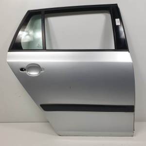 PUERTA TRASERA DERECHA SKODA FABIA COMBI (5J5) Autodesguaces Alicante