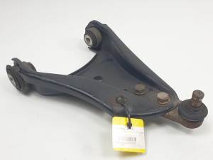 BRAZO SUSPENSION INFERIOR DELANTERO DERECHO 048873D RENAULT CLIO II CAMPUS Autodesguaces Alicante
