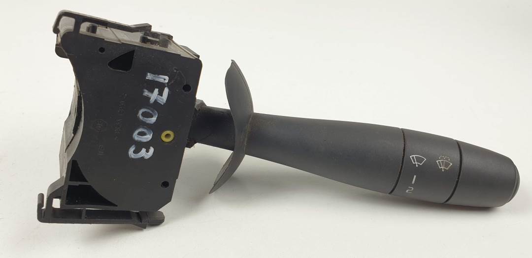 MANDO LIMPIA - 8200251704 - NISSAN - INTERSTAR MOD. 04 (X70)