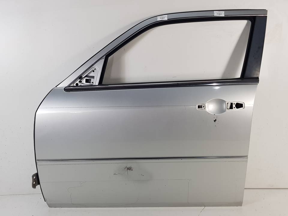PUERTA DELANTERA IZQUIERDA CHRYSLER 300 C Autodesguaces Alicante