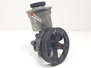 BOMBA DIRECCION TOYOTA YARIS (NCP1/NLP1/SCP1) Autodesguaces Alicante